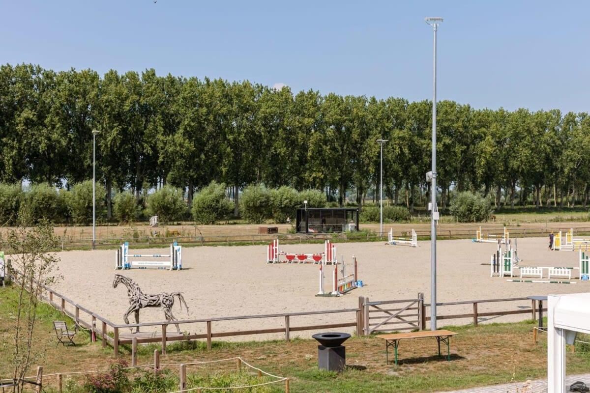Huswell - Nadia - Family Room At Ranch "De Blauwe Zaal" بروج المظهر الخارجي الصورة