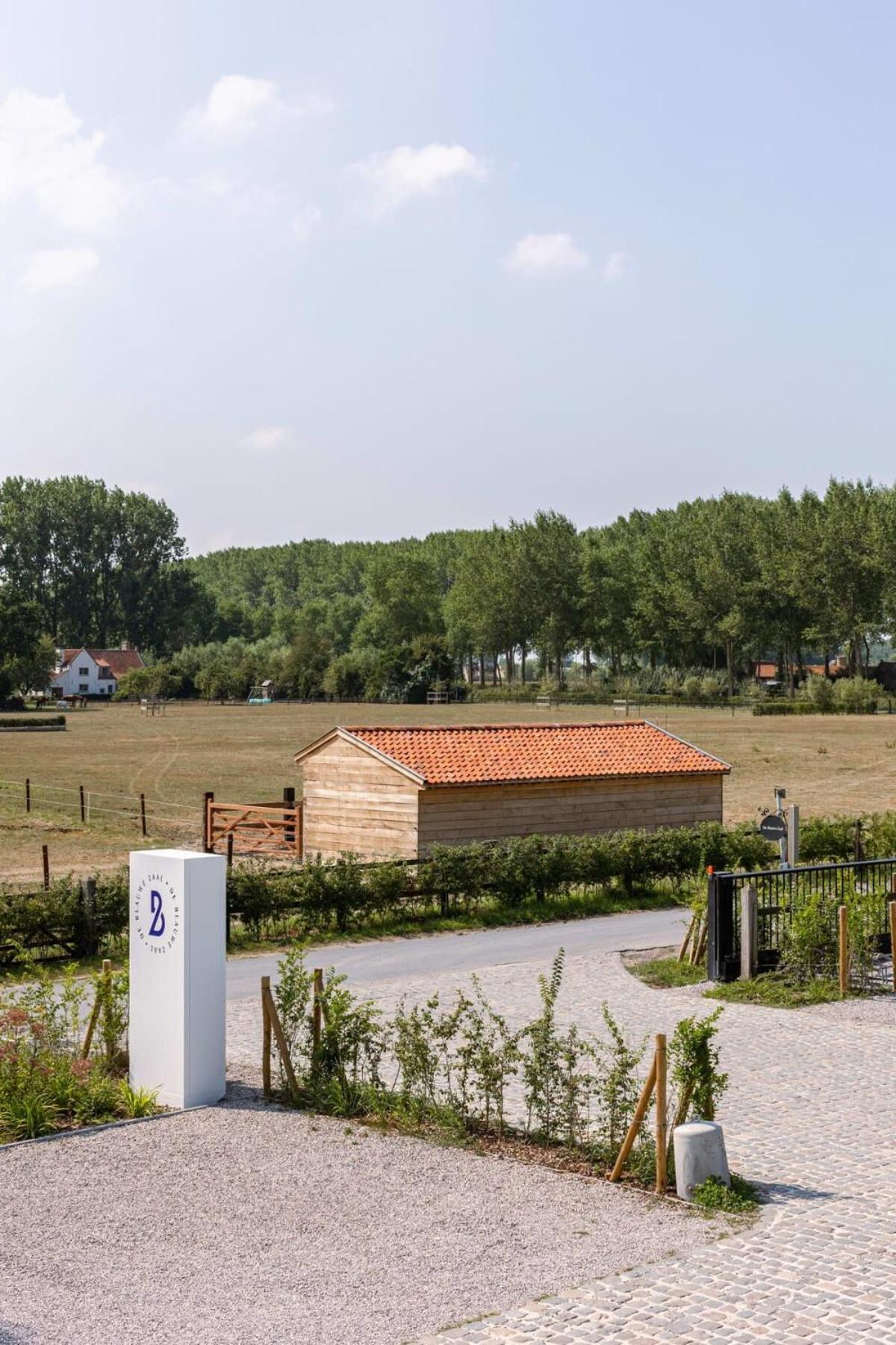 Huswell - Nadia - Family Room At Ranch "De Blauwe Zaal" بروج المظهر الخارجي الصورة